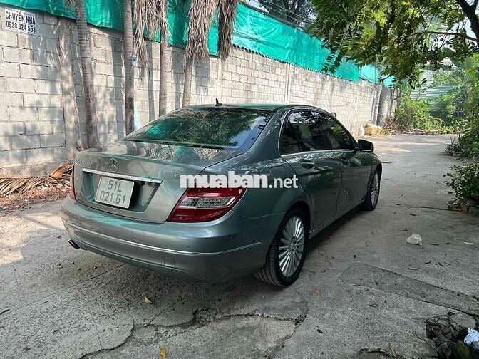 Mercedes Benz C Class 2009 C250 CGI - 123 km
