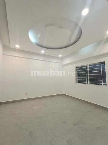 Chính chủ cần cho thuê căn hộ chung cư H3, Đ/C 384 Hoàng Diệu, Phường 