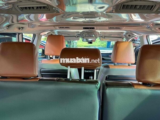 Innova G 2022 lướt 17 ngàn ~ Thu Xe cũ gja cao