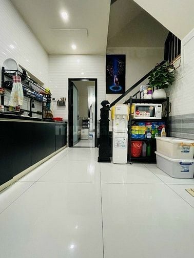 Nhà chủ gửi giá 5,230 tỷ đường Lê Văn Sỹ, Q3. Gần Coopmart Nhiêu Lộc 