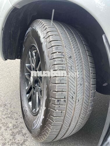 Toyota Fortuner 2013 2.7V Bản full 4*4  Xăng