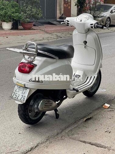 Vespa Lx máy zin. hất