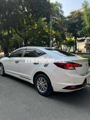 Hyundai Elantra 2021 1.6 MT - 22168 km