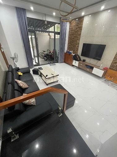 🌅 NHÀ ĐẸP 3 TẦNG – 4PN – 3WC – ĐỐI LƯNG NGUYỄN PHƯỚC LAN – SÁT BỜ SÔN