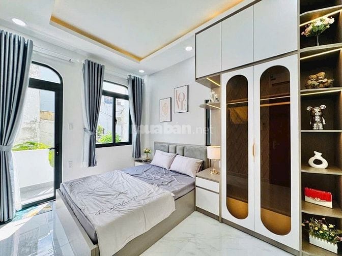 BÁN NHÀ GÒ VẤP - 30M2 - SÁT HXH - LÊ QUANG ĐỊNH - 2 TẦNG