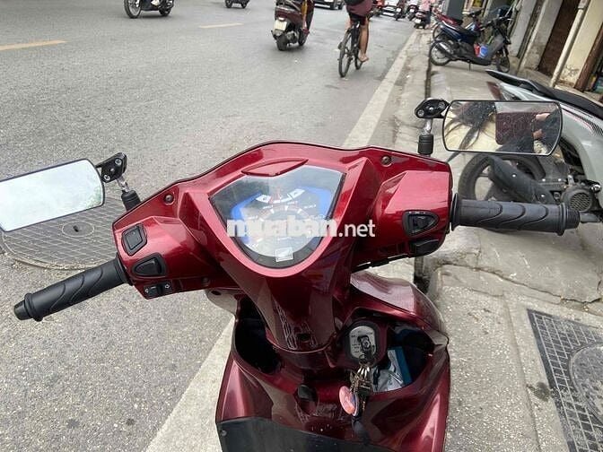 Cần bán xe vision đời 2014