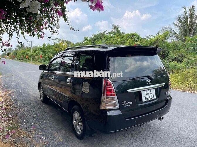 Toyota Innova 2007 G - 190000 km