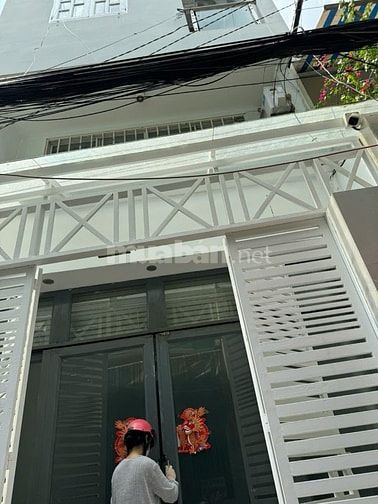 Bán nhà đang kinh doanh căn hộ dịch vụ