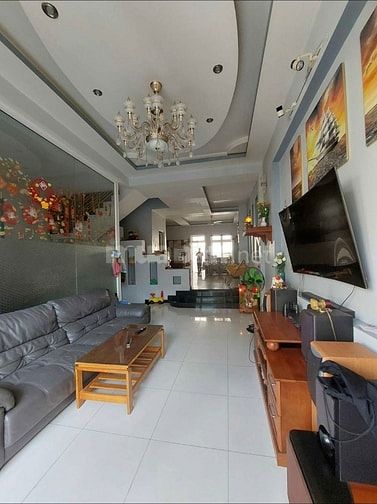 Bán nhà 3 mặt thoáng HXH đường Cao Đạt, Q5. Gần viện Nhiệt Đới