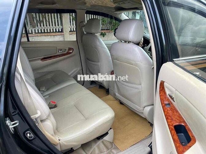 Toyota Innova 2007 G - 190000 km