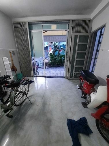 Nhà HXH 456/6D Cao Thắng Q10 - (4x8m 3 Lầu 3pn 4wc)