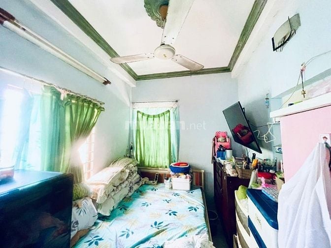 Hạ giá bán nhà 5 tầng Huỳnh Văn Bánh,Phú Nhuận, 33m2 chỉ còn 5,3 tỷ
