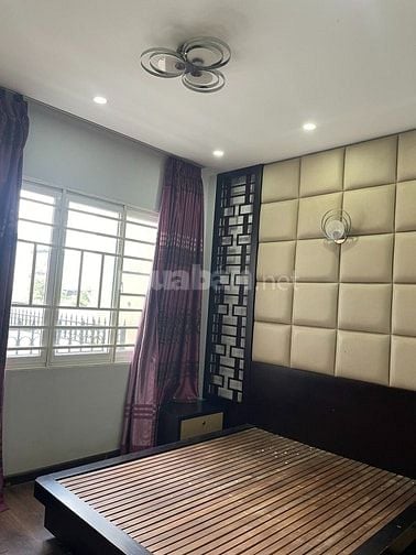 Cho thuê nhà đường 20m khu kiều đàm phường tân hưng quận 7. 