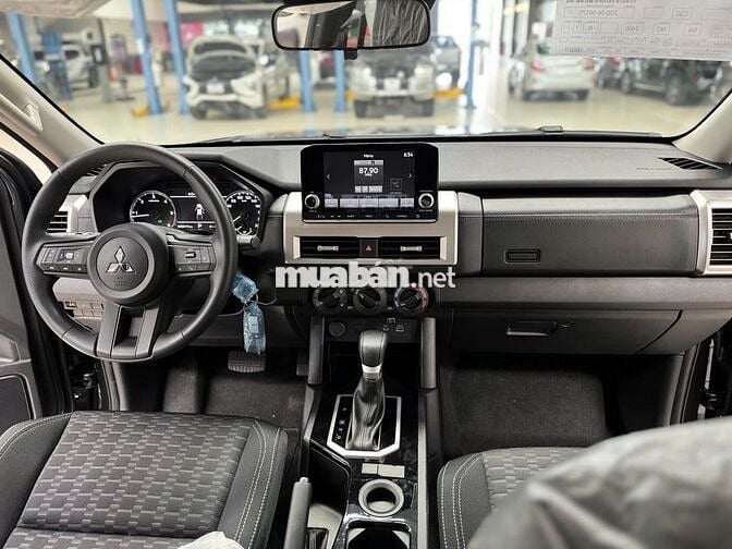 Mitsubishi Triton 2025 GLX 2WD AT