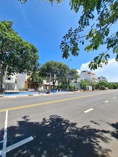 Bán nhà mặt tiền đường 66 Cát Lái Quận 2 giá 13,5 tỷ
