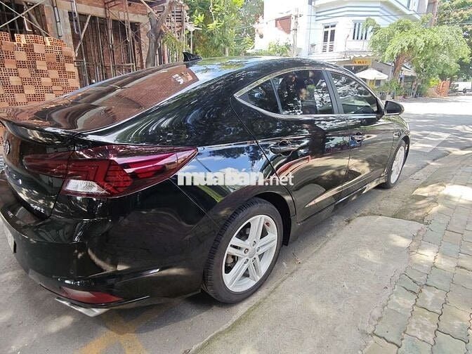 Hyundai Elantra 2020 1.6 AT Sport - 74000 km