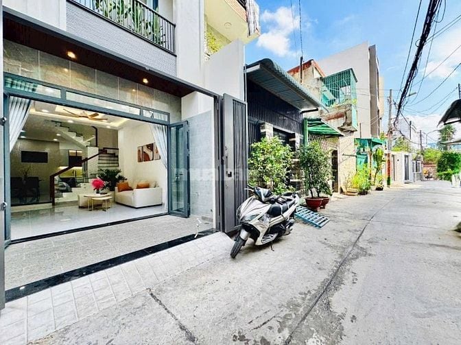 Chỉ 1 căn duy nhất Tôn Đản, Quận 4 xây 68m2. Gần UBND, hẻm 5m, sổ sẵn.