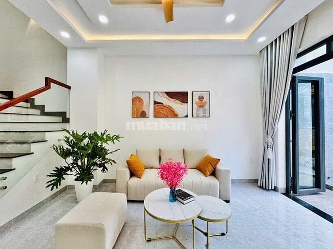 Chỉ 1 căn duy nhất Tôn Đản, Quận 4 xây 68m2. Gần UBND, hẻm 5m, sổ sẵn.