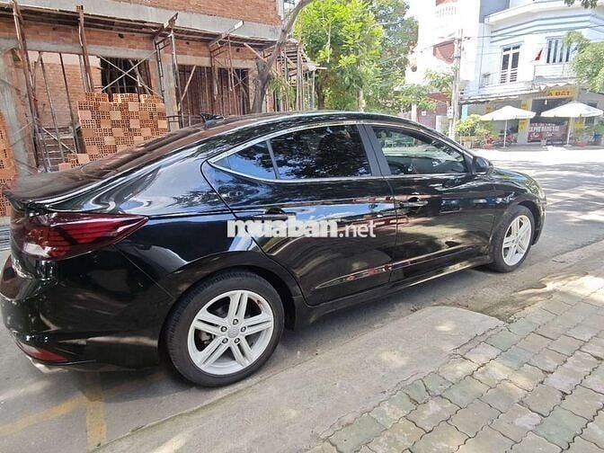 Hyundai Elantra 2020 1.6 AT Sport - 74000 km