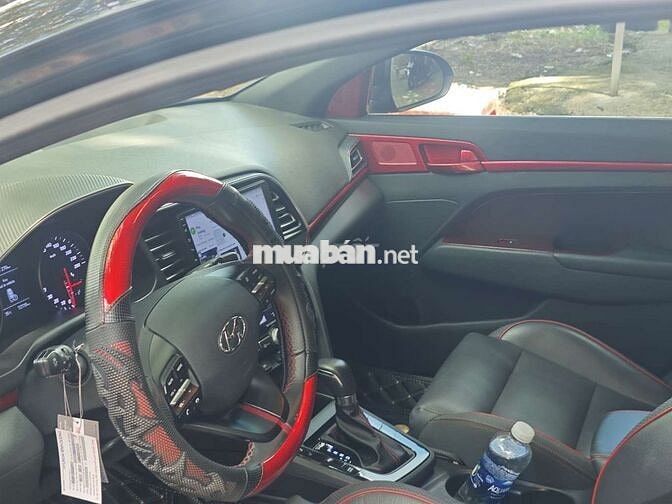 Hyundai Elantra 2020 1.6 AT Sport - 74000 km