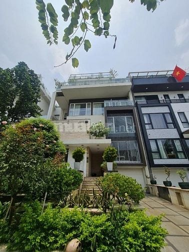 ĐẲNG CẤP THƯỢNG LƯU,BÁN BIỆT THỰ CIPUTRA, TÂY HỒ, 400M, 5 TẦNG, 148 TỶ