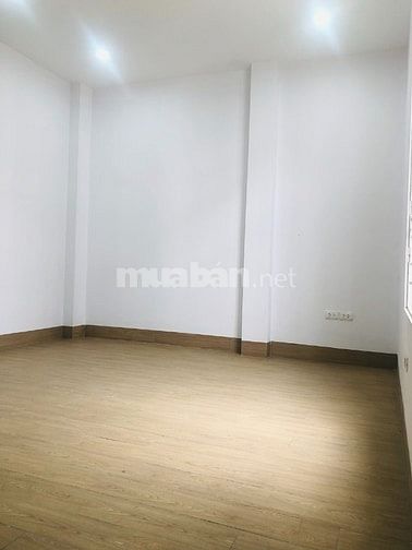 Cho thuê văn phòng tầng 5 nhà số 5, ngó 25,phố Dịch Vọng Hậu,Cầu Giấy,