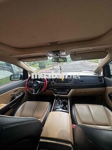 Kia Sedona 2015 Trắng Nhập Khẩu Hàn