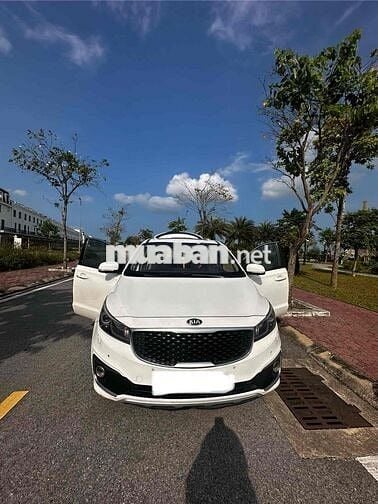 Kia Sedona 2015 Trắng Nhập Khẩu Hàn