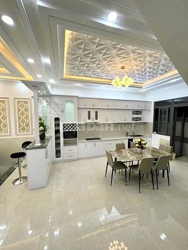 Bán nhà 42m2 Lâm Văn Bền, Q7 cách ĐH Tài chính Marketing 3p - 1tỷ780