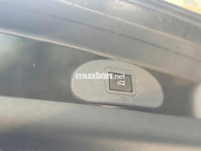 Kia Seltos 1.4Premium 2023 màu đen siêu đẹp