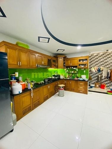 Nhà ngang lớn 5,3m Lý Nam Đế ,Quận 11. Ngay Coopmart Lý Thường Kiệt