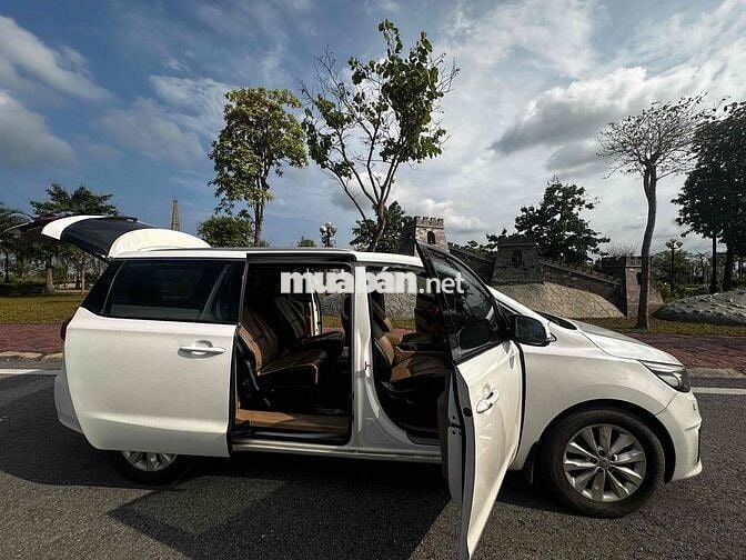Kia Sedona 2015 Trắng Nhập Khẩu Hàn