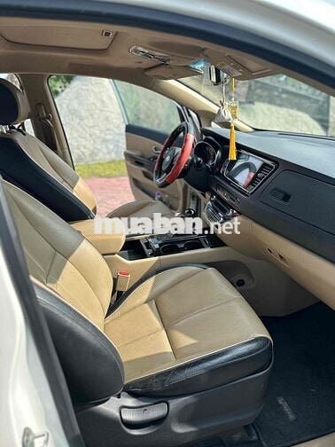 Kia Sedona 2015 Trắng Nhập Khẩu Hàn