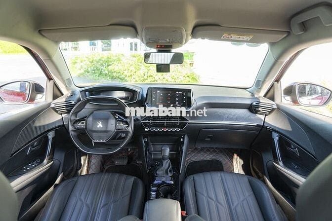 Peugeot 2008 GT Line 1.2 AT 2022 - 45000 km