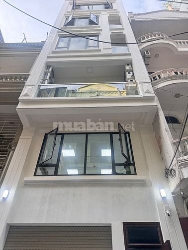 Cho thuê văn phòng mới xây mặt ngõ rộng
