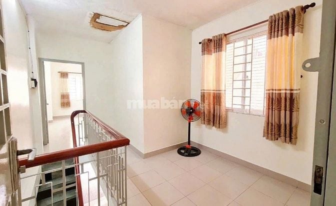 Hẻm xe hơi vào trong nhà Điện Biên Phủ,Ngang 3,8m 3 Tầng,thu nhập tốt 