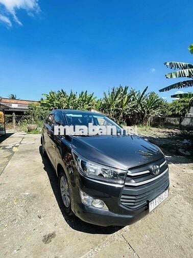 Toyota Innova 2019 2.0E - 90000 km