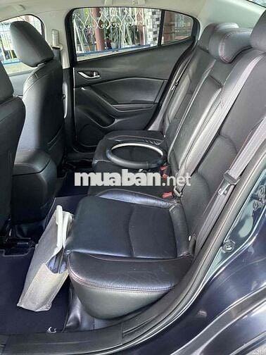 Mazda 3 2016 1.5 AT Sedan - 110000 km