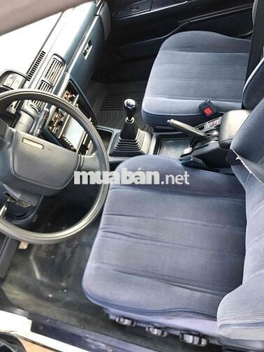 Toyota Camry 1987 - 100000 km