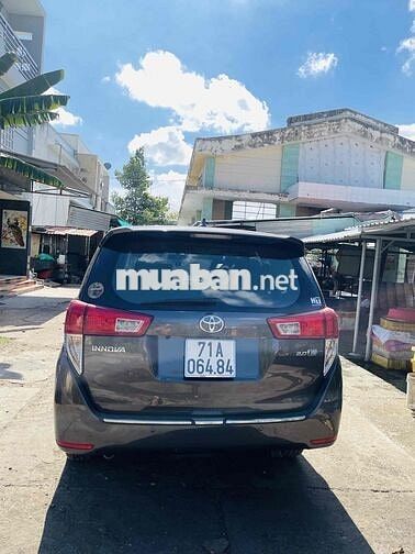 Toyota Innova 2019 2.0E - 90000 km