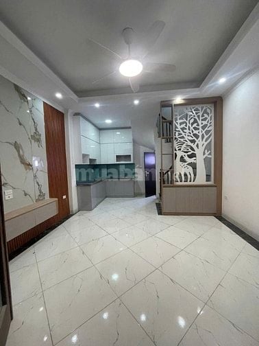BÁN NHÀ TƯ ĐÌNH MỚI KOONG 6 TẦNG 