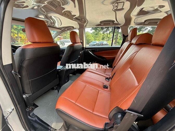 Toyota Innova 2.0E sản xuất 2017