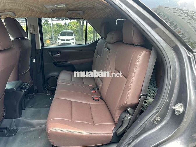 Toyota Fortuner 2017 2.4G 4x2 MT - 130000 km