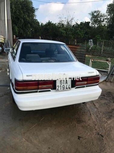 Toyota Camry 1987 - 100000 km