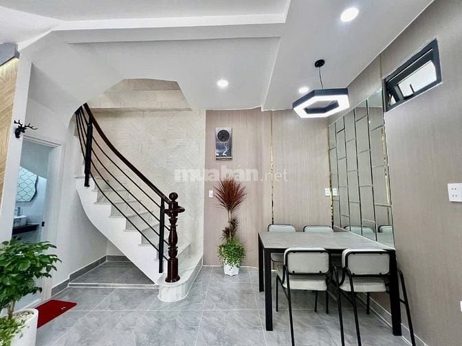 Chú Quý thanh lí nhà tại Lê Văn Duyệt, P1, B.Thạnh | 2 tỷ 760 | 42m2