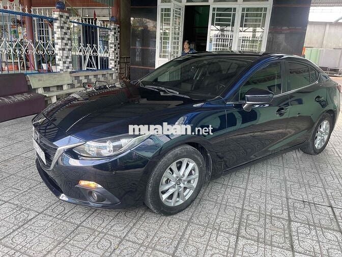 Mazda 3 2016 1.5 AT Sedan - 110000 km