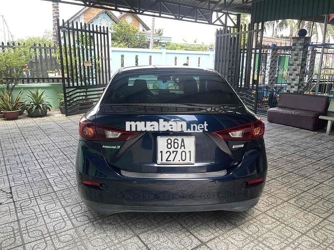 Mazda 3 2016 1.5 AT Sedan - 110000 km