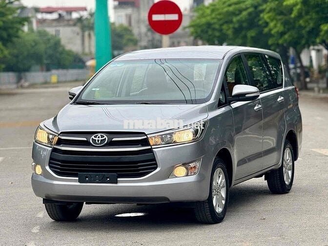 Toyota Innova 2.0E sản xuất 2017