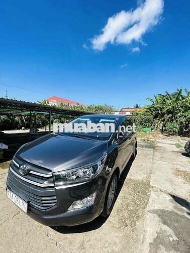 Toyota Innova 2019 2.0E - 90000 km
