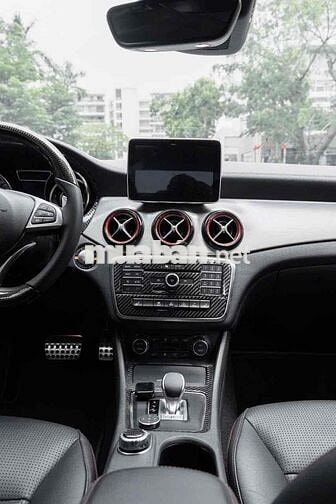 CLA45 4Matic Model 2016 màu trắng 360 Hp mạnh mẽ